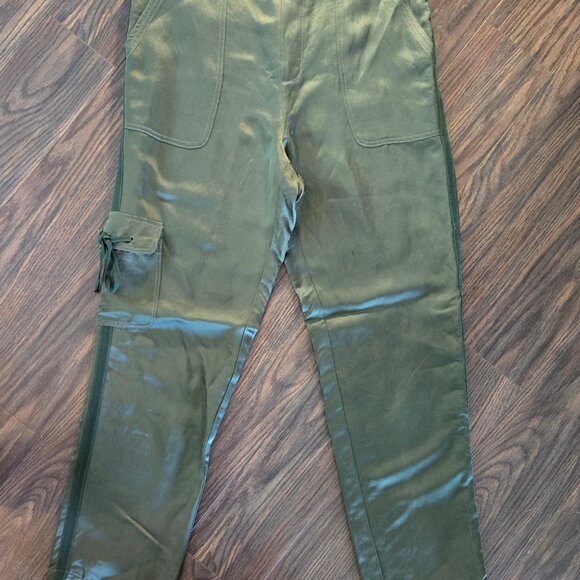 WORTH, New York Mossy Green Rayon & Linen Satin Dressy Pants SIZE M - Picture 5 of 10